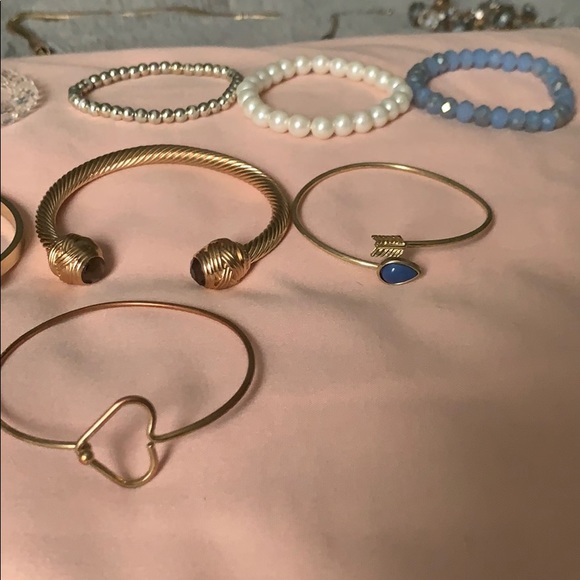 SOLD - Bunch of bracelets - Picture 2 of 6